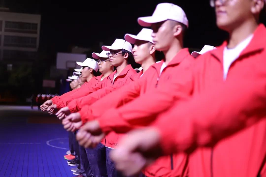 学生风采14.jpg 学生风采14.jpg