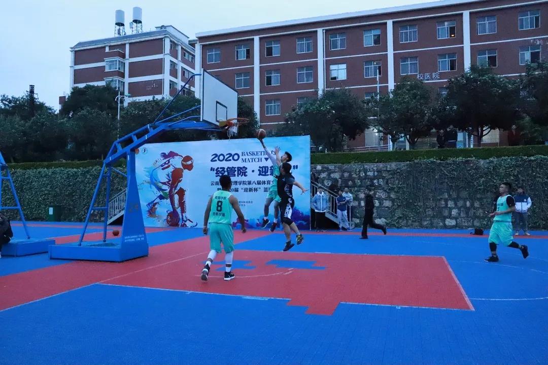 学生风采  “篮”世界 “球”精彩2.jpg