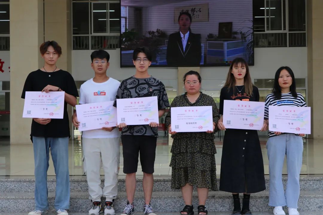 微信图片_20210521230938.jpg 微信图片_20210521230938.jpg