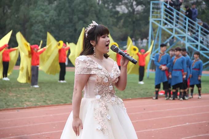 超燃！快来看云经管艺术与传媒学院在运动会开幕式上的精彩表现吧！ 第 5 张