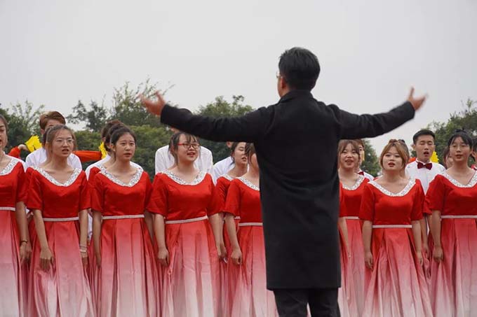 超燃！快来看云经管艺术与传媒学院在运动会开幕式上的精彩表现吧！ 第 14 张