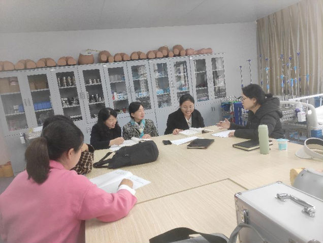 护理系外科护理学课程组组织集体备课 第 1 张