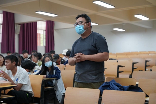【魅力工程】-建筑学教研室组织讲座 “地域文化基因导向下的场所叙事性表达” 第 4 张