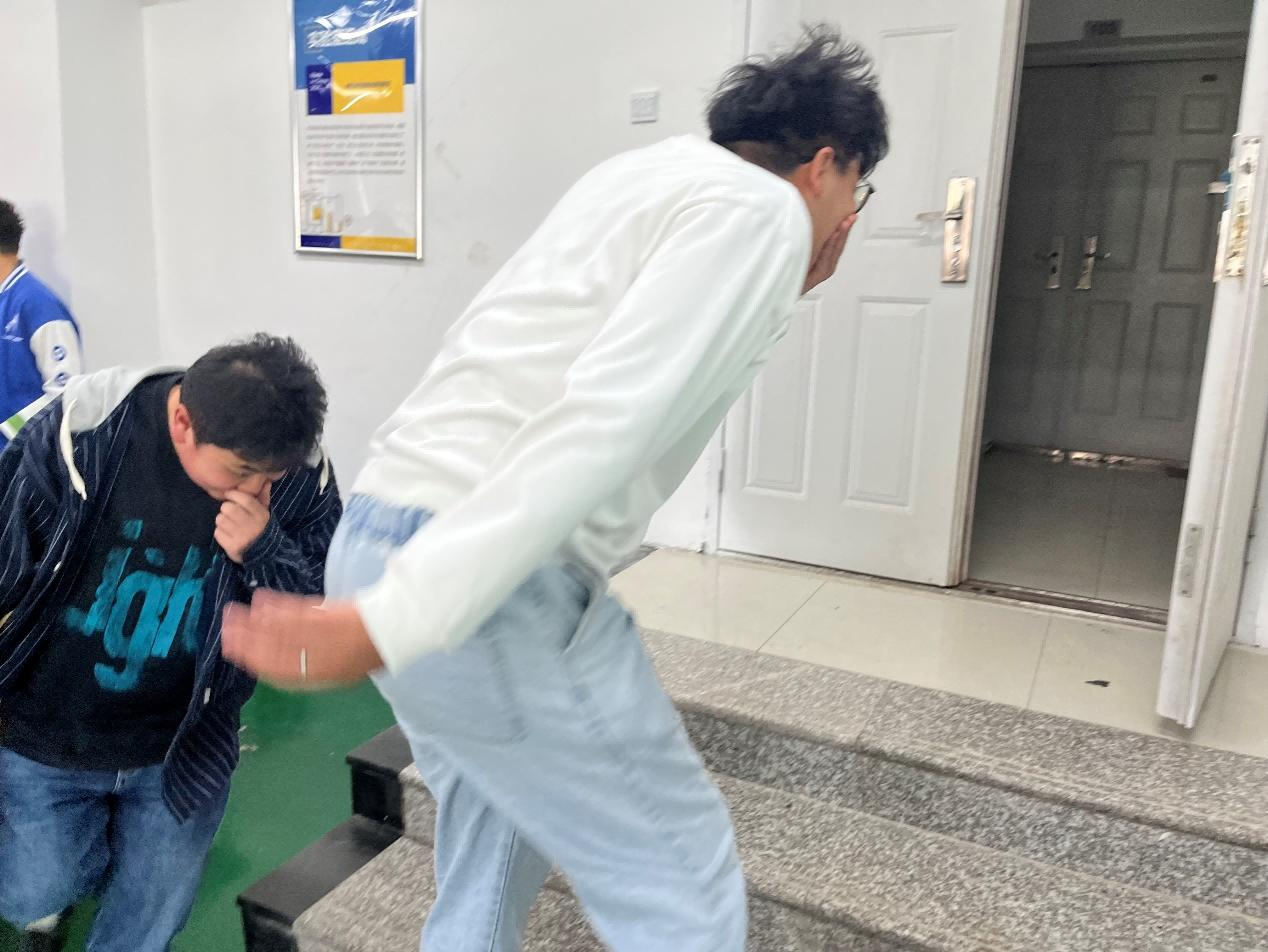 图片 2.png 【信智社区团学活动】信息与智能工程学院积极参与学校综合应急疏散演练 第 3 张