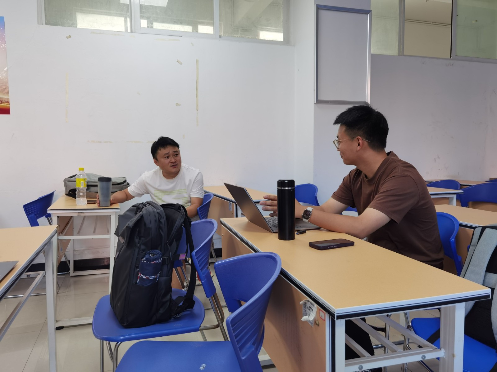 向超点评指导.jpg 向超点评指导.jpg