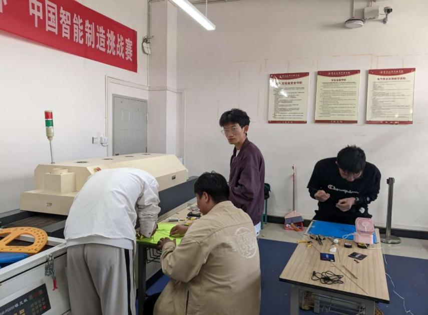 图片 1.png 图片 1.png