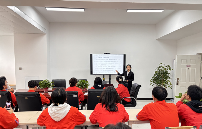 学院资讯 | 财会金融学院学生认真学习习近平总书记给中国国际大学生创新大赛参赛学生代表的重要回信精神 第 2 张