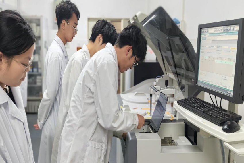 《检验士资格考试与综合技能培训》之血清蛋白测定公开课 第 4 张 《检验士资格考试与综合技能培训》之血清蛋白测定公开课 第 4 张