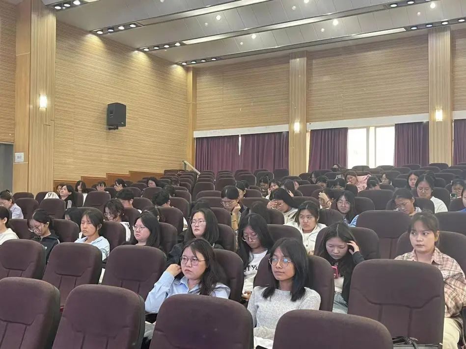 话中医，读经典—中医药宣讲会第三期 第 3 张