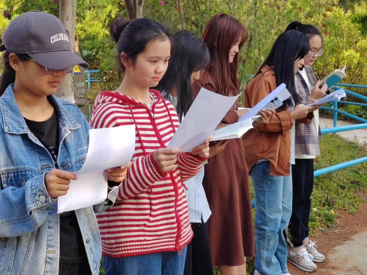 学风建设|霞光浸润疲惫心灵,晚读为梦注入活力 第 4 张 学风建设|霞光浸润疲惫心灵,晚读为梦注入活力 第 4 张