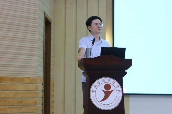 【专业建设】以考研为笔 绘就专业成长新画卷——电气工程及其自动化专业成功举办2026年考研规划专题讲座 第 1 张