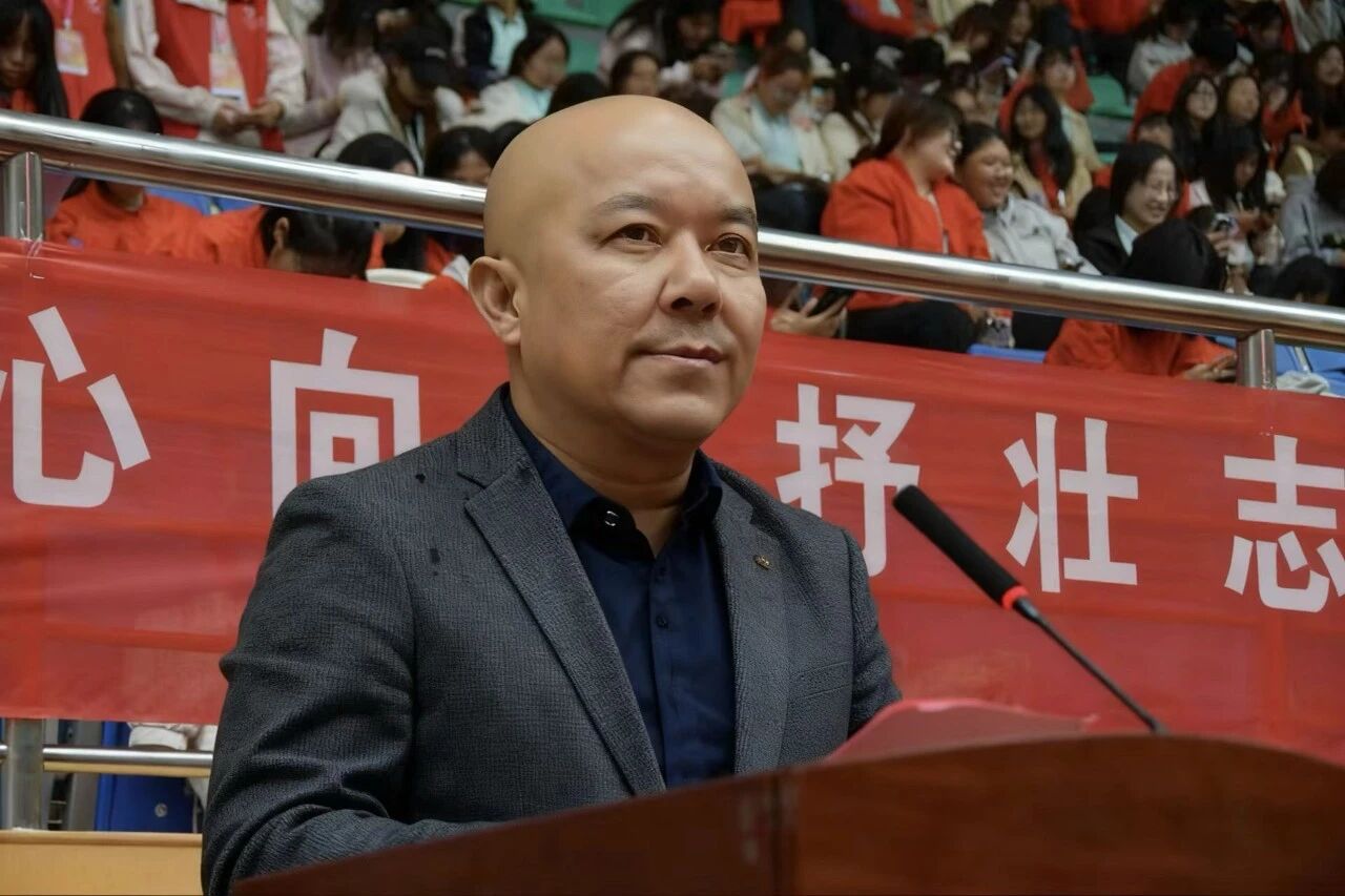 学院资讯 | 财经商贸学院第一届手语大赛暨健康运动日启动仪式圆满举办 第 1 张