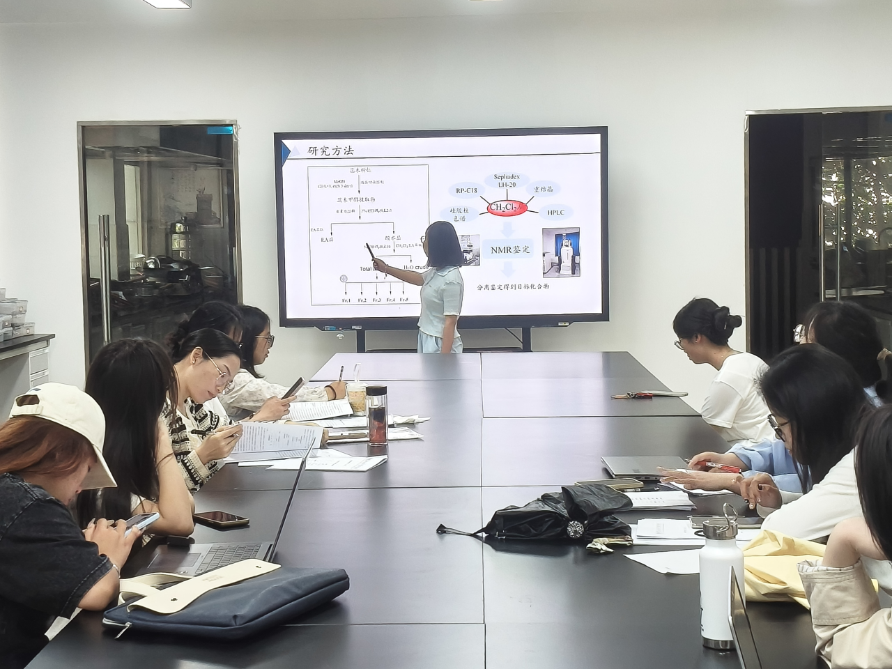 云南经济管理学院医学院2025届药学、中药学专业毕业论文预答辩圆满收官 第 2 张