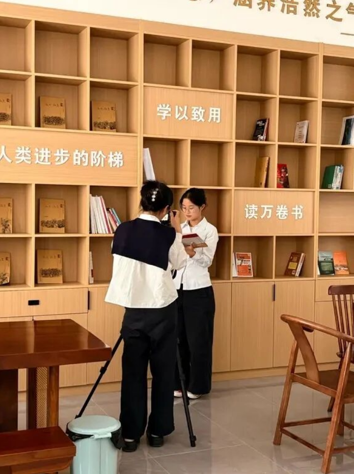 屏幕截图 2026-06-21 223727.png 屏幕截图 2026-06-21 223727.png