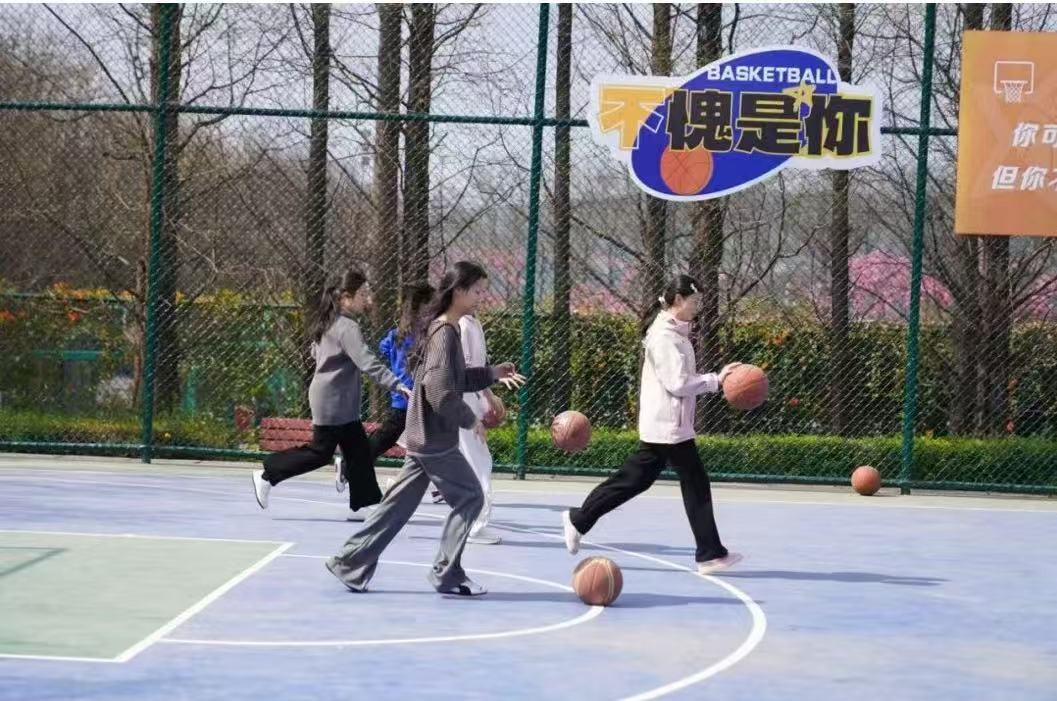 今天，云经管开学第一天！ 第 11 张