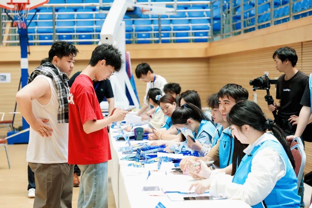 第十六届全国大学生电子商务 “三创赛” 省赛在云经管圆满落幕 第 3 张 第十六届全国大学生电子商务 “三创赛” 省赛在云经管圆满落幕 第 3 张