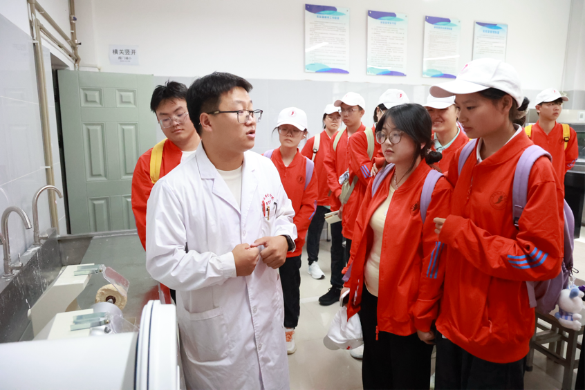 初识医路，筑梦启航｜医学院开展2026级新生入学专业教育 第 11 张